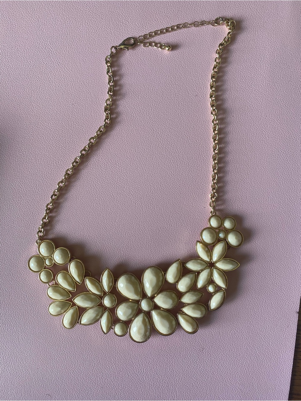 Francescaโs Gold-Tone Cream Floral Statement Necklace
